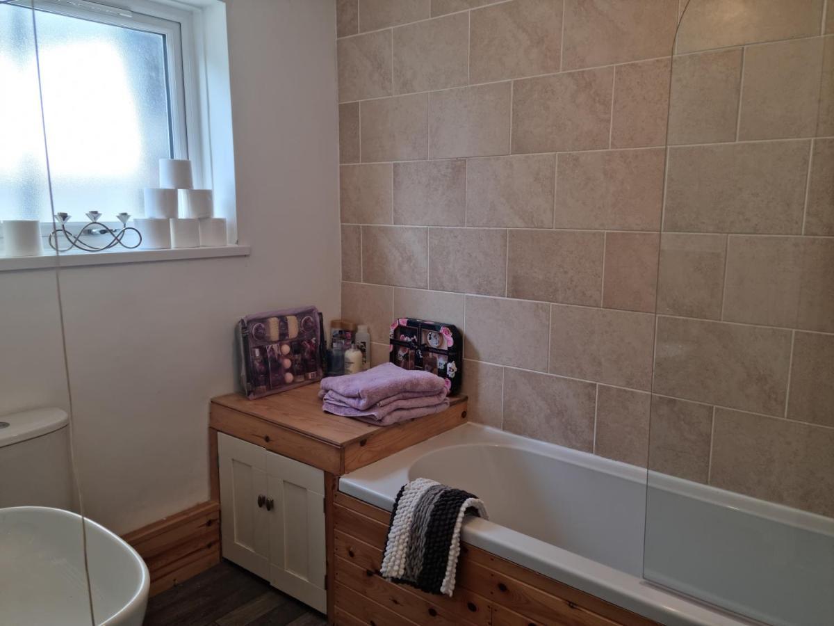 Dare Valley Cottage Ex Miners Cottage Near Zip World Pen Y Fan Waterfalls Aberdare Esterno foto