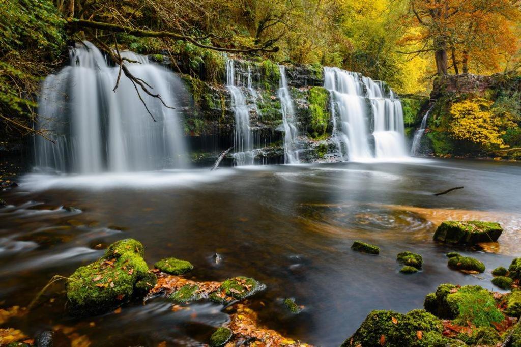 Dare Valley Cottage Ex Miners Cottage Near Zip World Pen Y Fan Waterfalls Aberdare Esterno foto